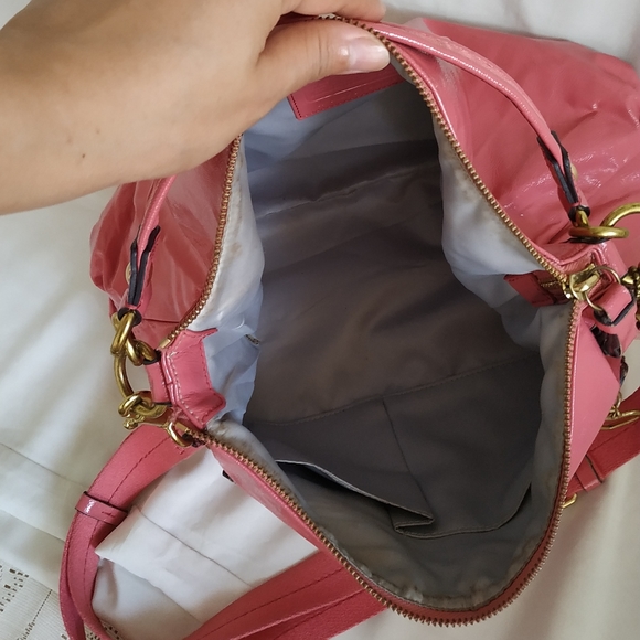 COACH Poppy Daisy liquid Gloss Hobo - Picture 10 of 17